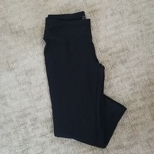 Calvin Klein performance crop pants Size L blck